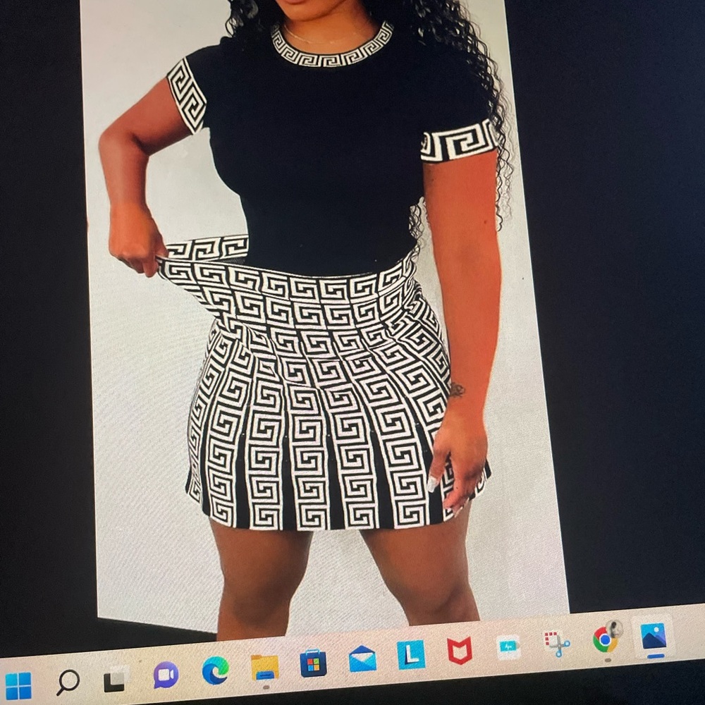 Geo print skirt set